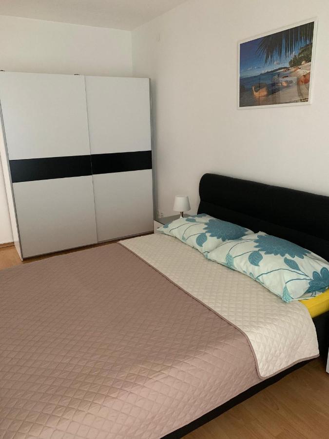 Sobe I Apartmani Til Crikvenica Kültér fotó